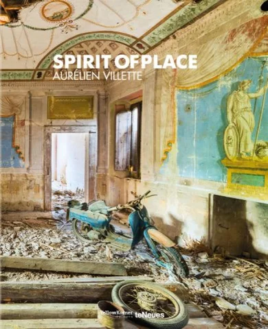 ACC Art Books 灯饰目录 · Spirit of Place